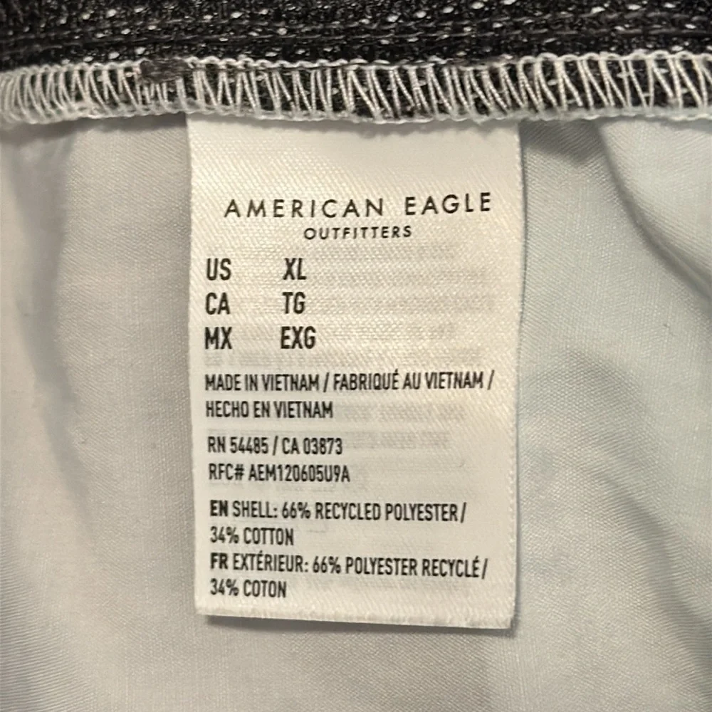 American‎ Eagle swim shorts men’s XL Men's Gray and Blue Swim Shorts no net